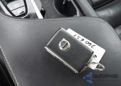 2018 Volvo S90 T6 Inscription from USA, damaged, VIN LVY992MLXJP007522